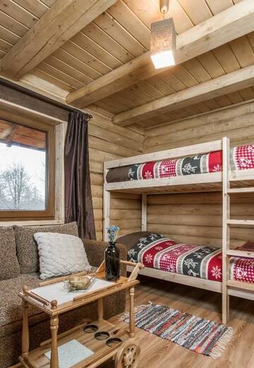 Фото номера Четырехместный номер с террасой Кемпинги Eco-friendly Camping Oskalns г. Цесис 18