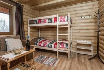 Фото номера Четырехместный номер с террасой Кемпинги Eco-friendly Camping Oskalns г. Цесис 23