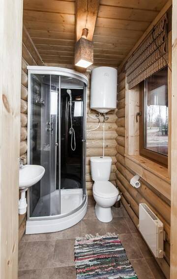 Фото номера Четырехместный номер с террасой Кемпинги Eco-friendly Camping Oskalns г. Цесис 28