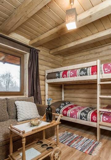 Фото номера Четырехместный номер с террасой Кемпинги Eco-friendly Camping Oskalns г. Цесис 16
