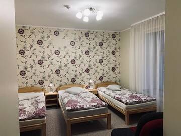 Фото номера Четырехместный номер Отель Hotel Katrina г. Цесис 2